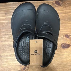 Brand new shoes for crews no slips. Great for bartending, barbacks,servers, etc.